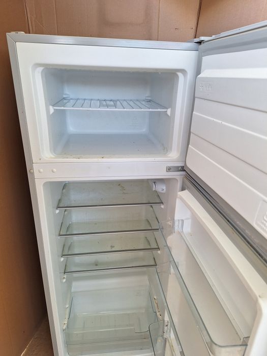 Холодильник сатылады