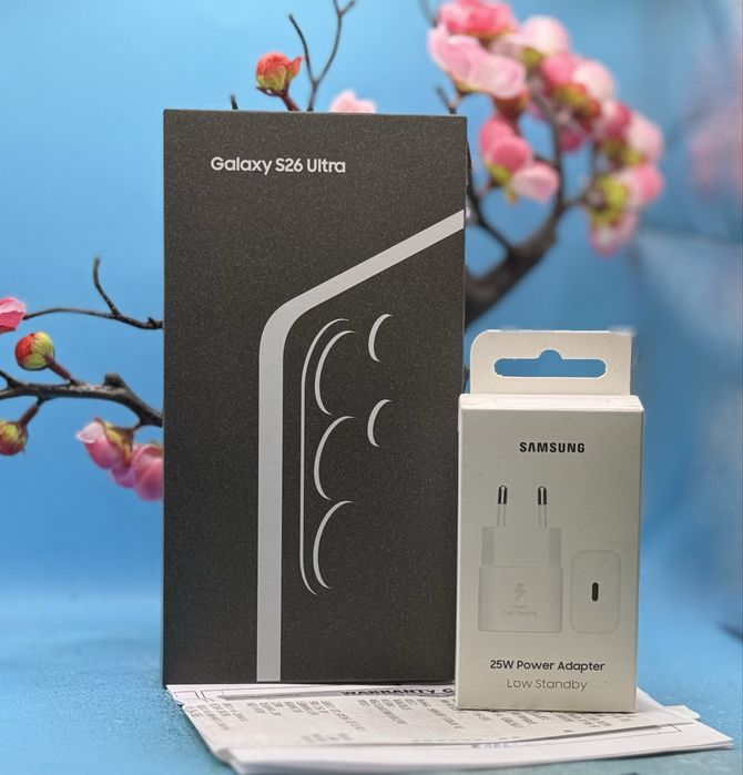 НОВ!!! Samsung Galaxy S26 Ultra, Dual SIM, 12GB RAM, 256GB, 5G, Sky Blue +подарък оригинален адаптер