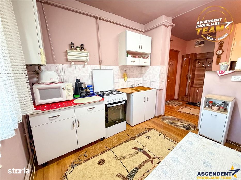 Apartament 2 camere, decomandat, etaj 2,  Lenin, Sfantu Gheorghe