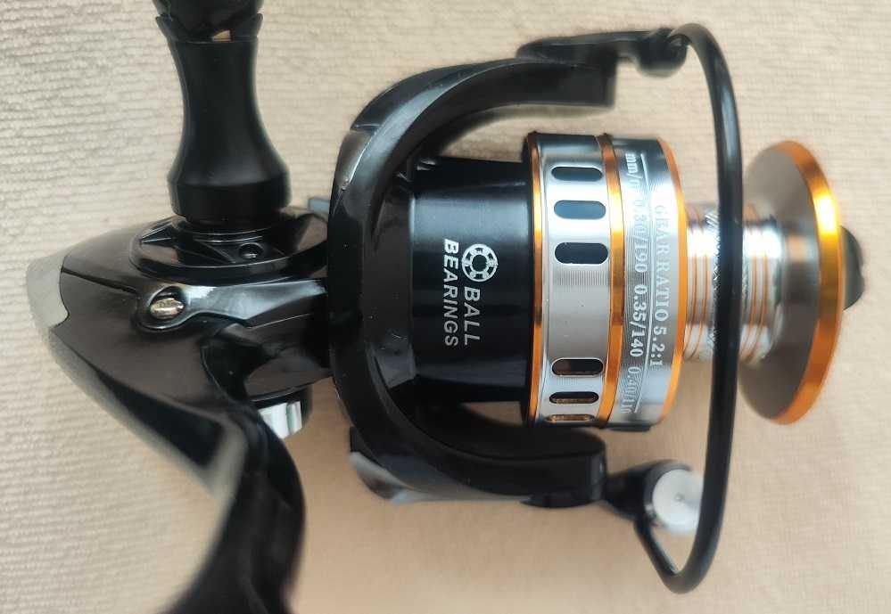 Въдица за фидер Globe 3,60 с макара и подарък