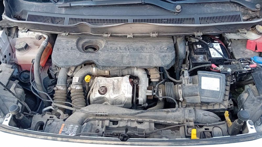 Ford focus si tranzit courier dezmembrez