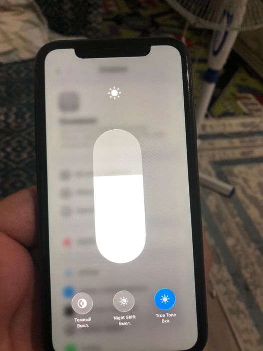 Iphone 11 64 gb всё работает идеально