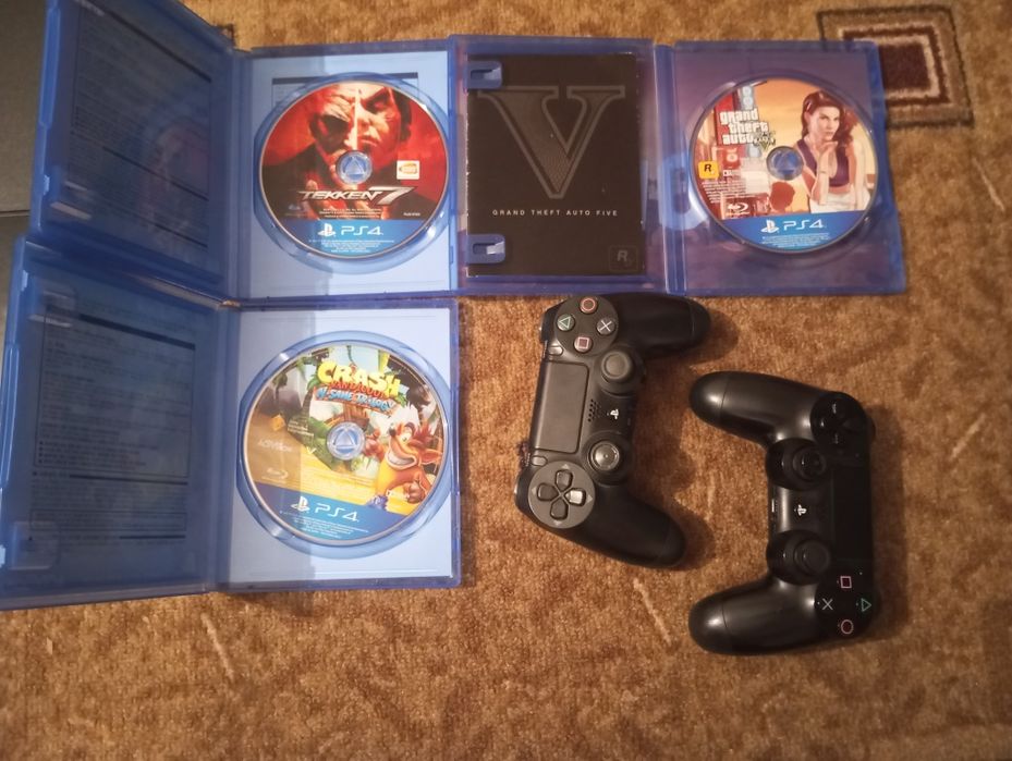 Пс 4 фат, 500гб, 2джостика, 4игры