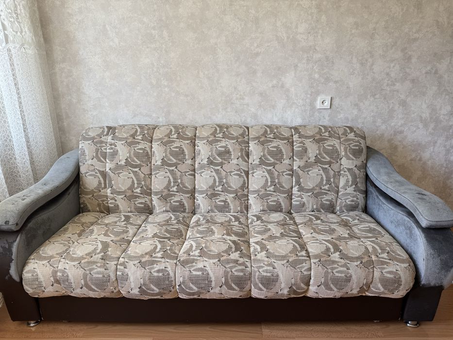 Продам диван в хорошем состоянии