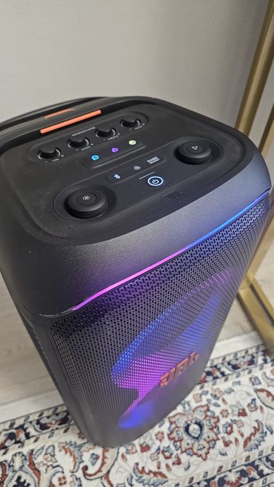 JBL PartyBox Stage 320 — мощный звук JBL