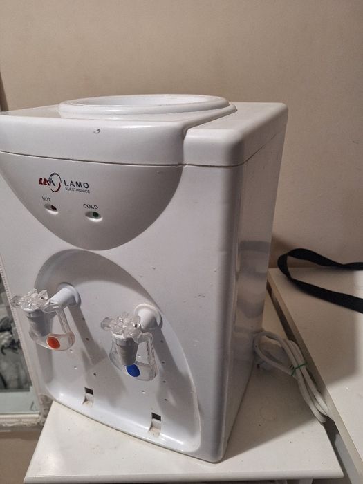 Диспенсър за вода Lamo