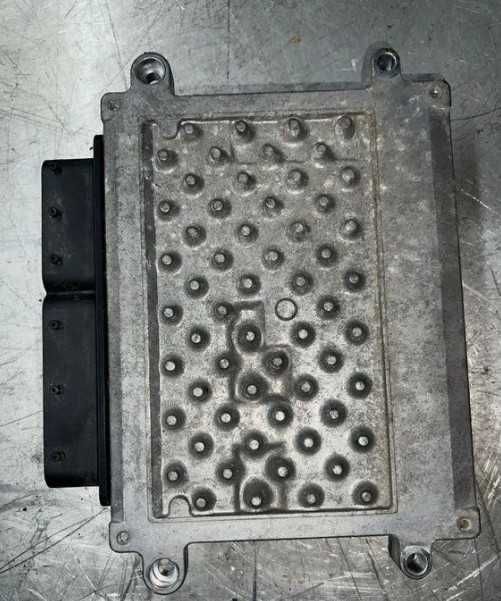 ECU Компютър за Volvo S80 - module part #30646931AB 2797009170 0000022727