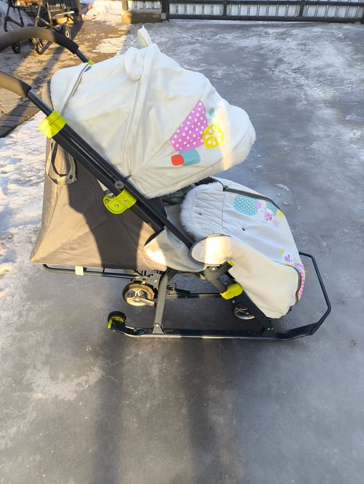 Продам санки-коляска