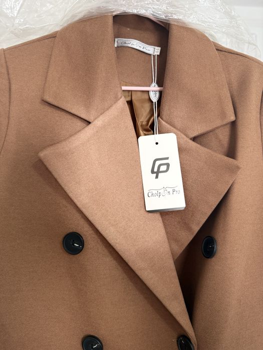 Пальто осенний новый