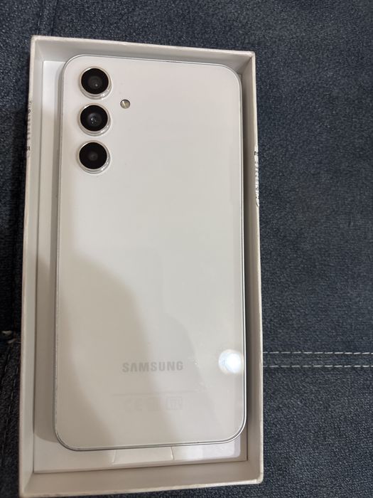 Срочно продам Samsung A 54 5 G!