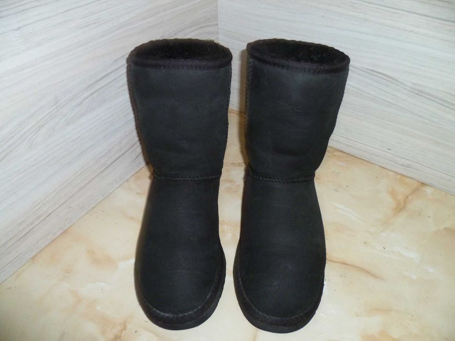 UGG оригинални ботуши №38