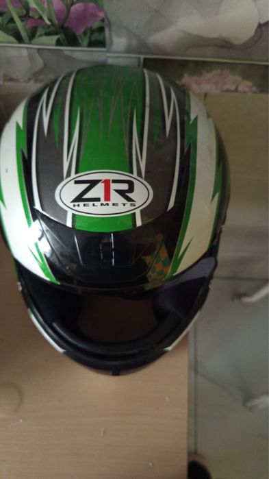 Продам шлем мотоциклиста