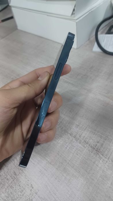 Iphone 12 pro sotiladi