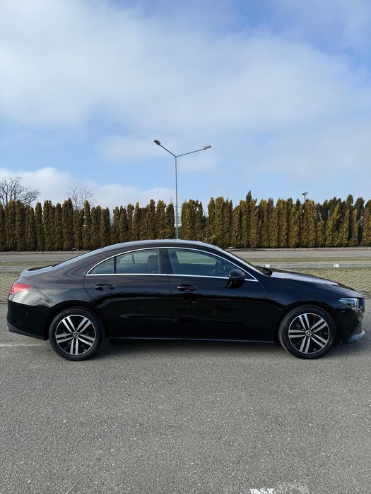 Mercedes-Benz CLA 180 LED