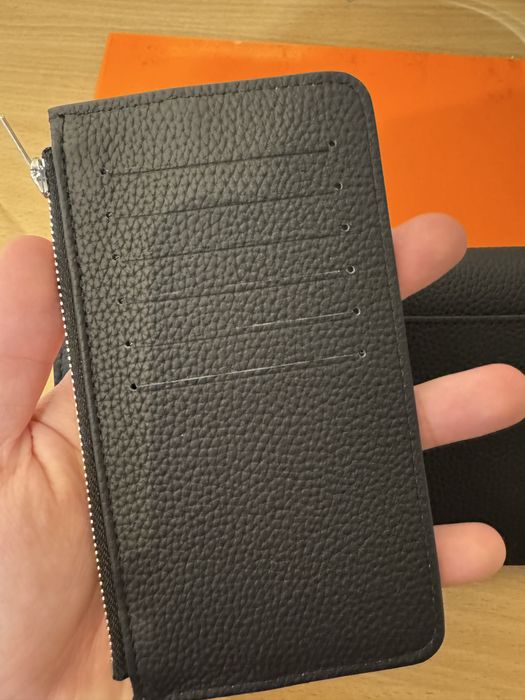 Портфейл Hermes