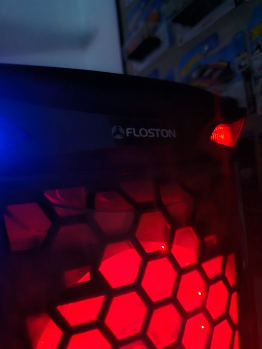 Carcasa Floston , Full Atx cu 2 ventilatoare rosii