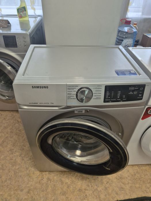 Продам стиральную машину