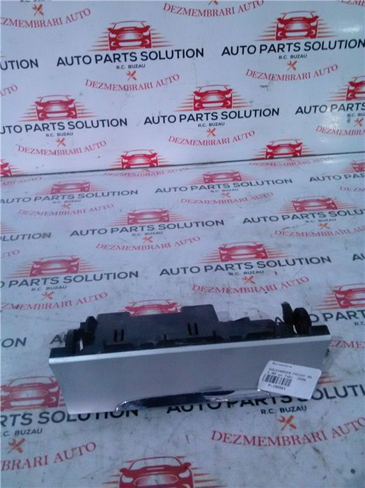 Scrumiera volkswagen passat b6 1.9d an fabr. 2006