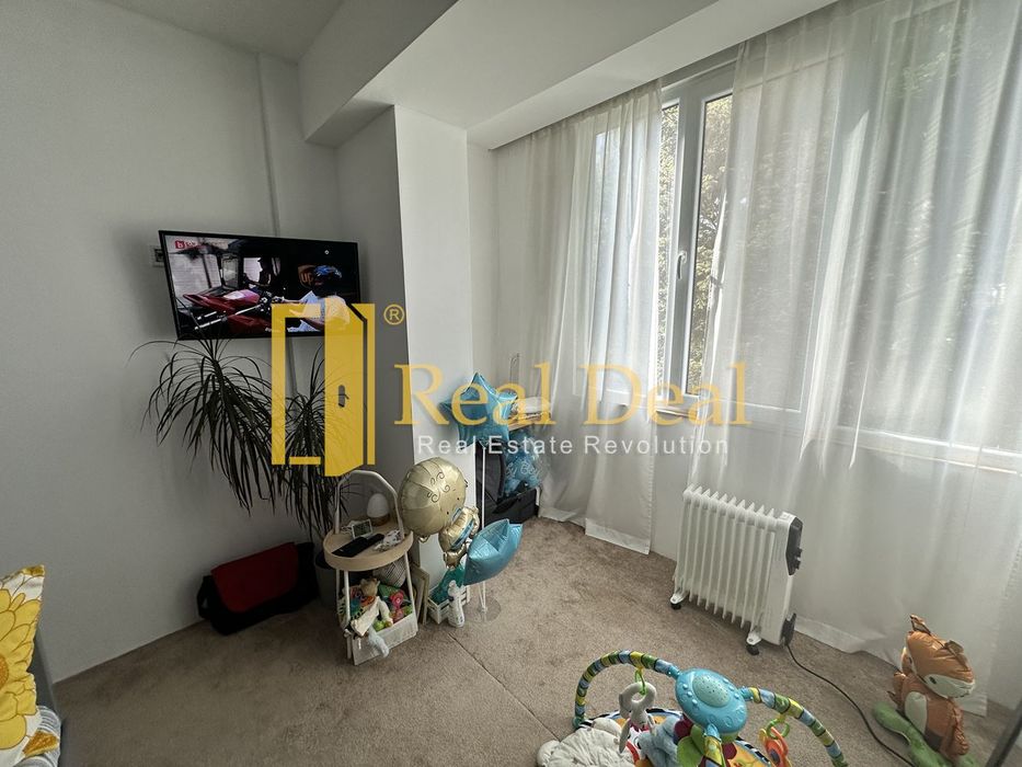 Продава се Тристаен апартамент в София, Толстой - 65 кв.м за 2231 €/кв.м - Снимка #9