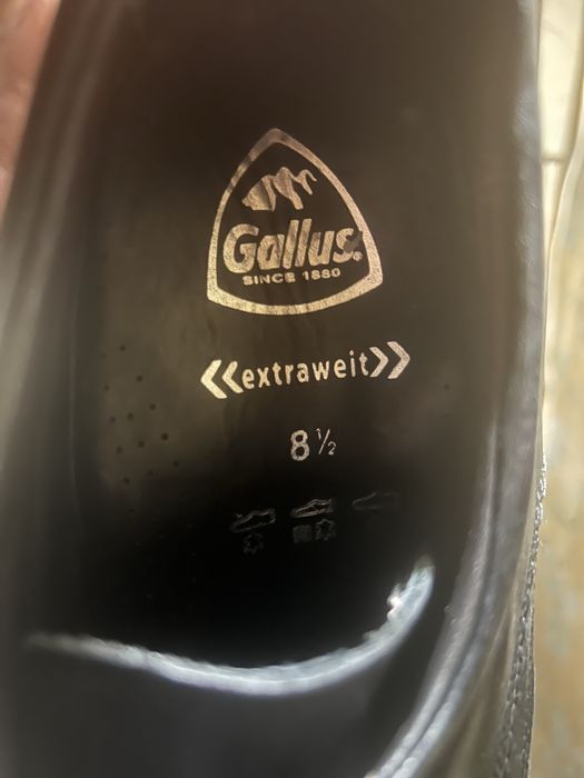 Мужские классические туфли