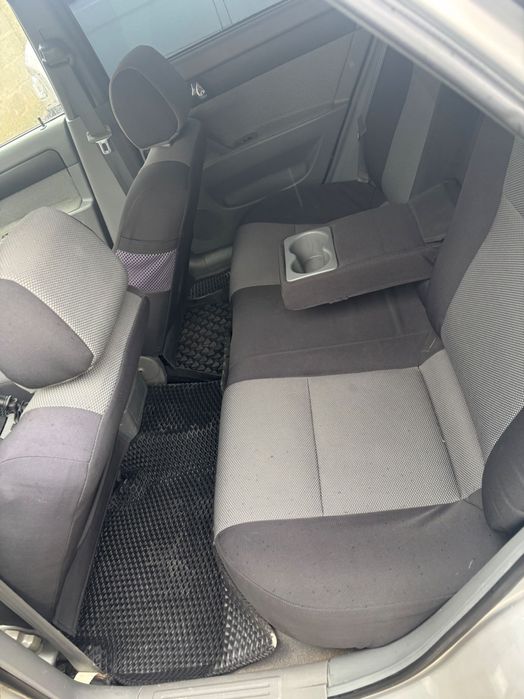 chevrolet gentra radnoy