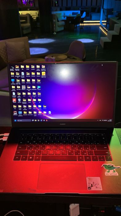 Huawei matebookk