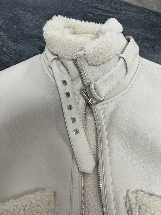Jacheta teddy Bershka crem piele eco