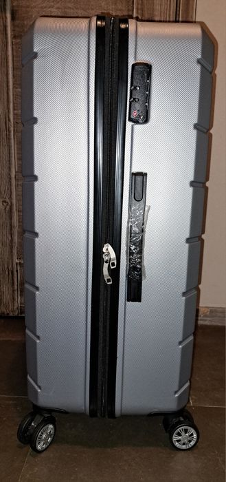 Голям куфар  ABS