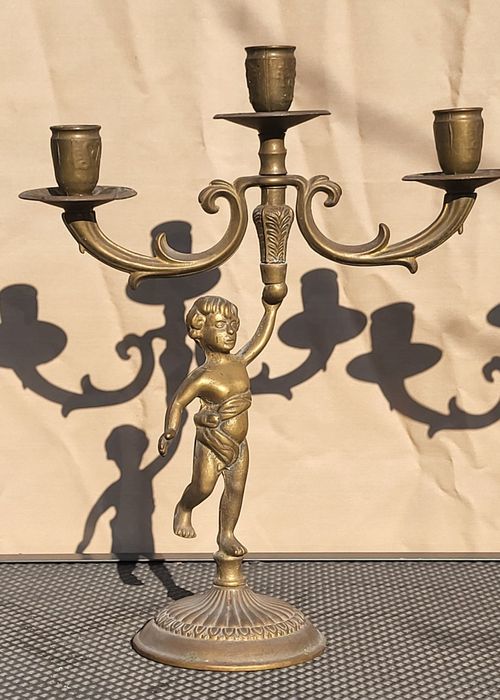 Sfesnice bronz amorasi