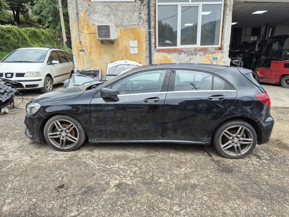 Mercedes A200d W176 136кс Facelift AMG пакет ксенон ръчка НА ЧАСТИ!