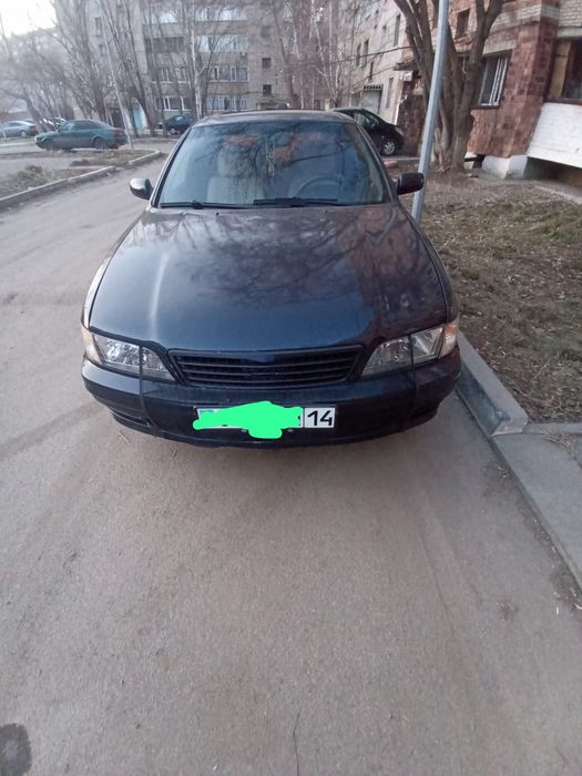 Продам ,Nissan Maxima 1995 года . Объёмом 2.0