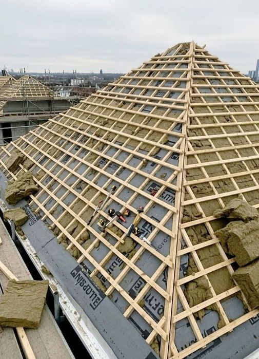 Reparați acoperișuri