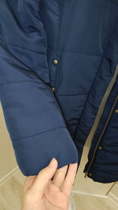 Зимняя куртка сатылады