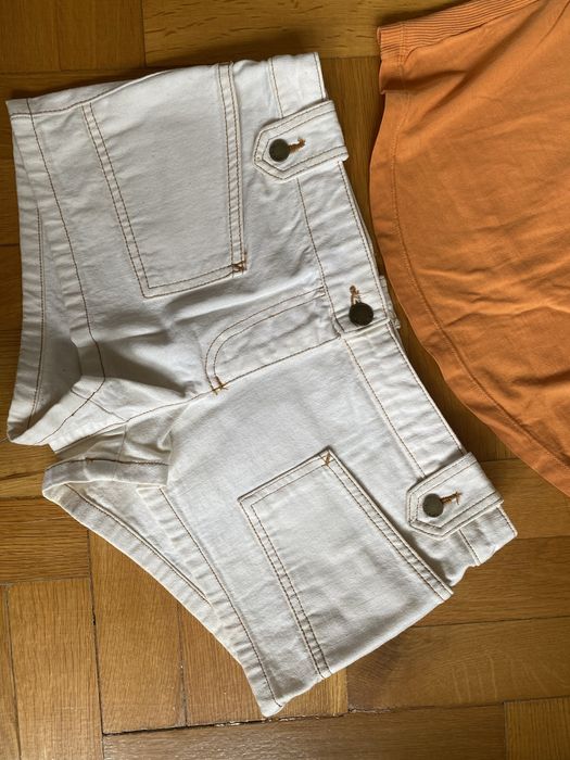 Tinuta Mango jeans scurti alb murdar si maiou 36-38