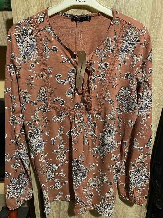 Дамски памучни блуза LC Waikiki и Only