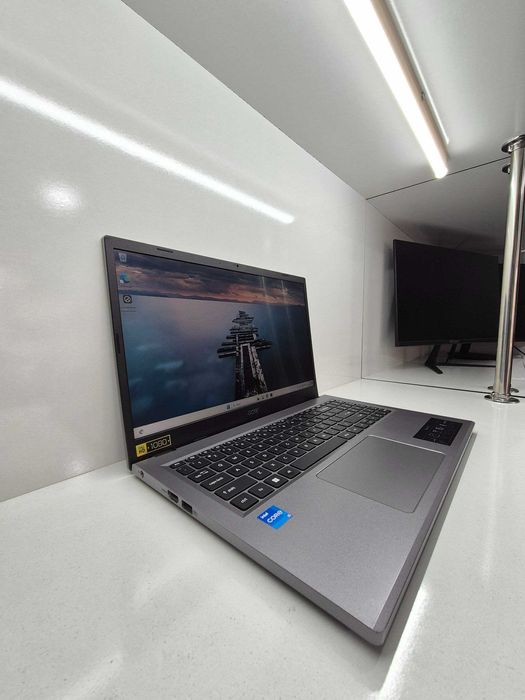 Acer Core i5-13420H   8/512gb