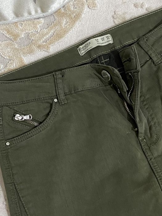 Pantaloni Cargo Bershka