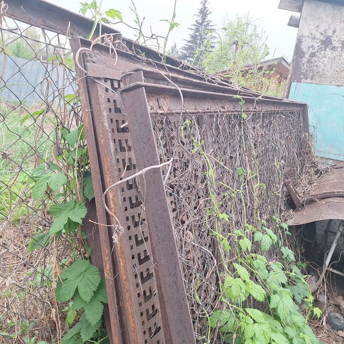 Продам забор металический
