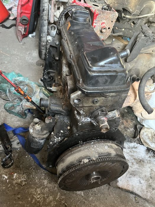 продам двигатель 1.8 моно