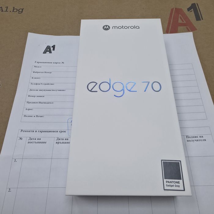 ЗАПЕЧАТАН 512GB Motorola Edge 70 5G Гаранция A1 2028г. Bronze Green