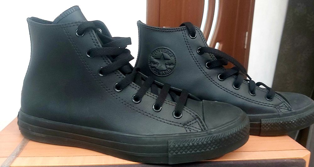 Ghete Converse Chuck Taylor All Star Rubber/Leather – Noi – Mărimea 38