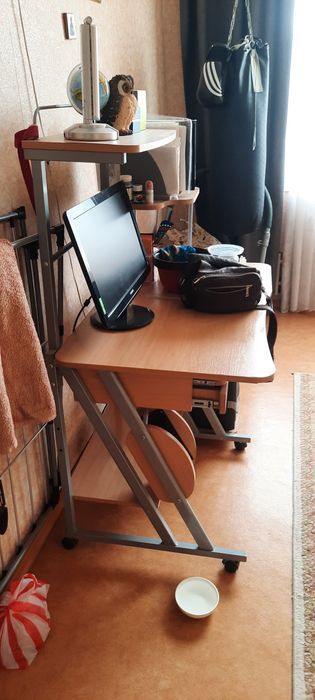 Компьютерные столы