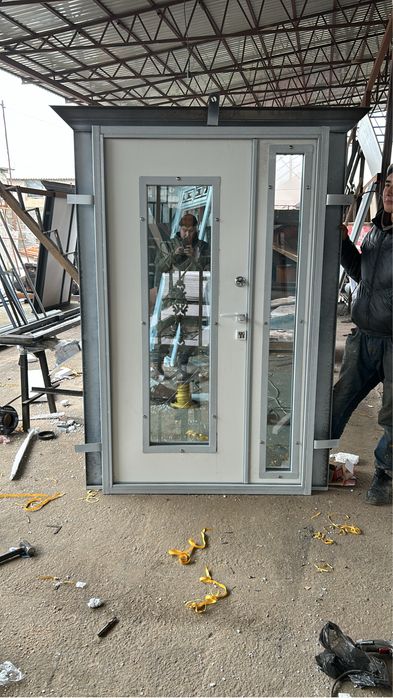 Выходные двери на выбор