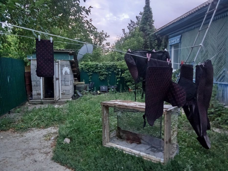 Чехол на машыну продам