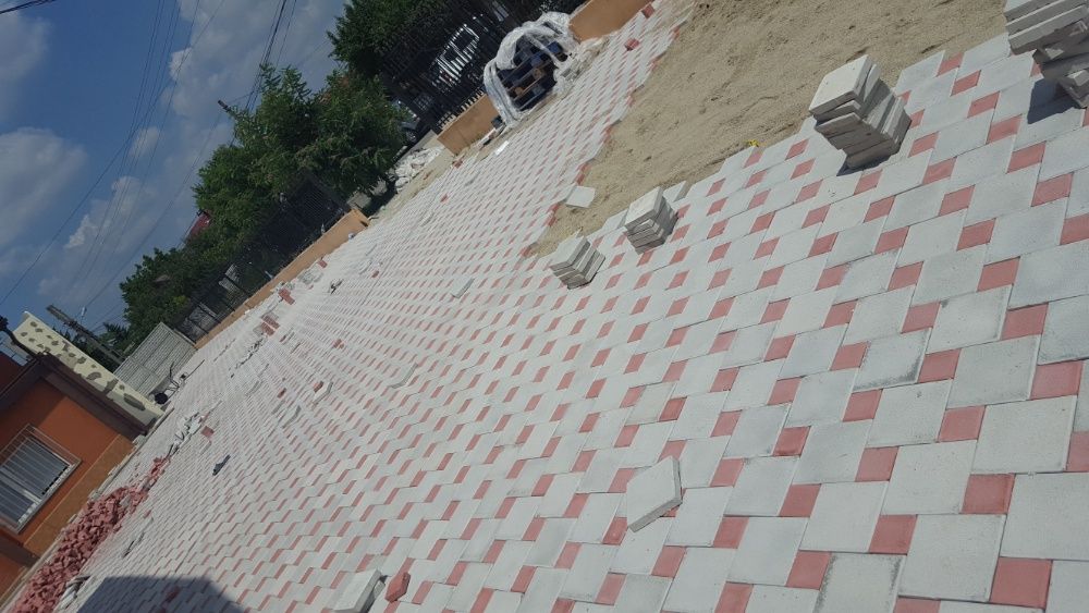 Pavele rezidentiale pentru trafic pietonal 40x40 cu 25x25x2,5 pavaje