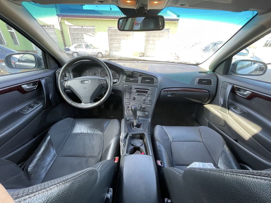 Volvo S60 Волво