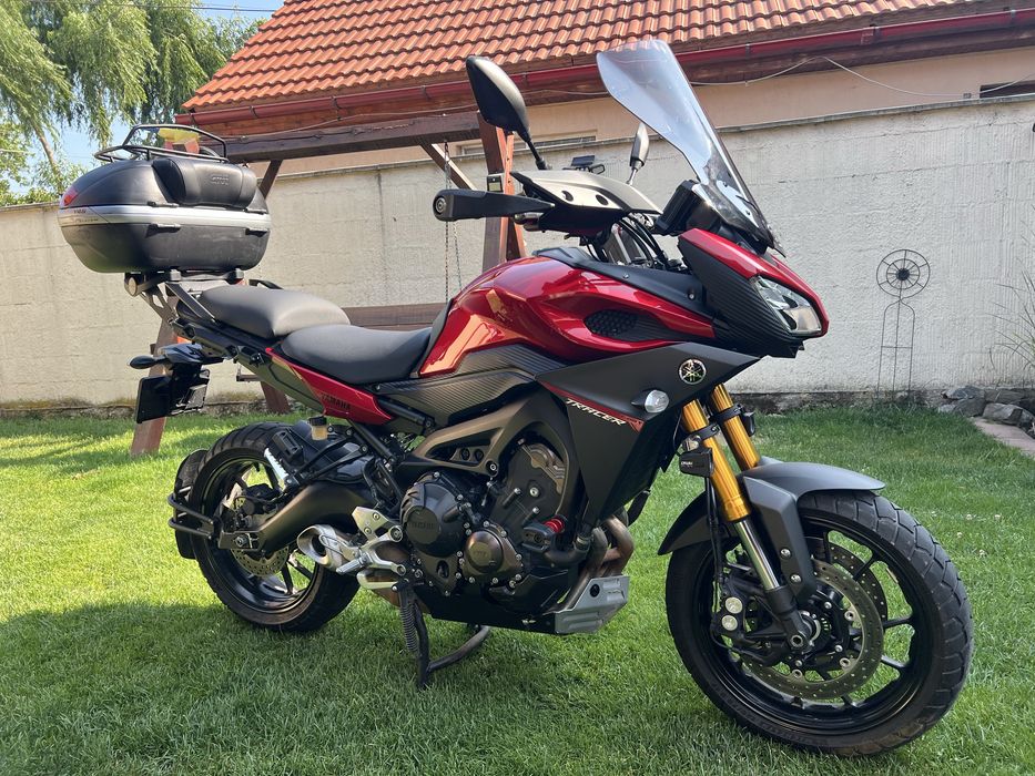Se vinde Yamaha Tracer 900