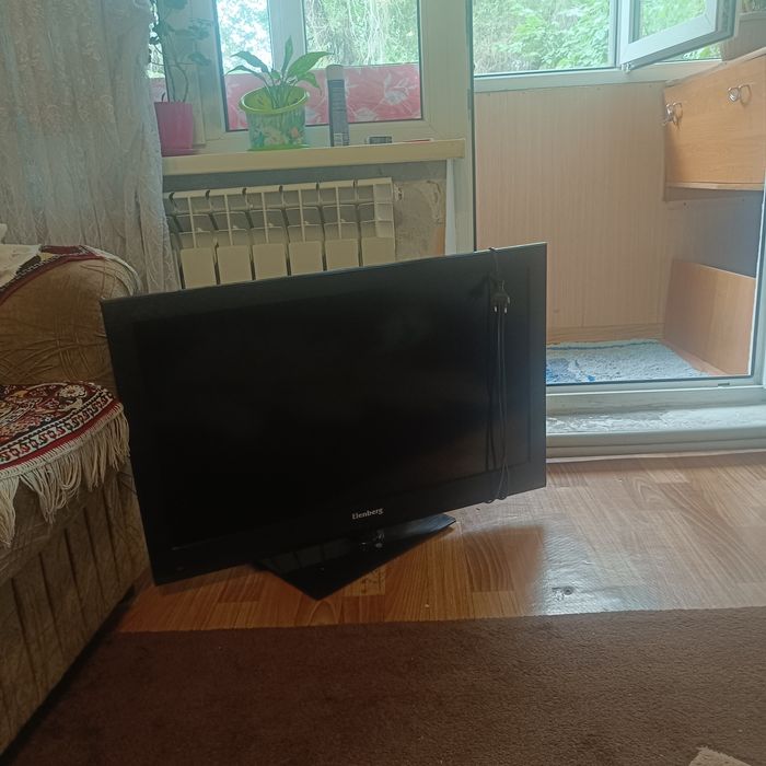 Телевизор Elenberg