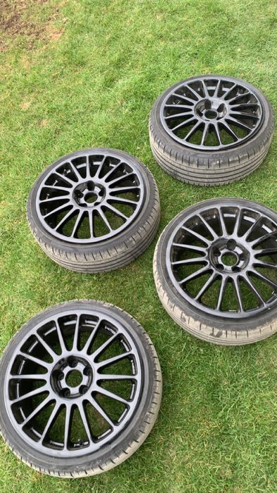 Jante O.Z  r18 5x112 cu cauciucuri Pirelli