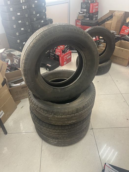 Резина 215/70R16 4шт